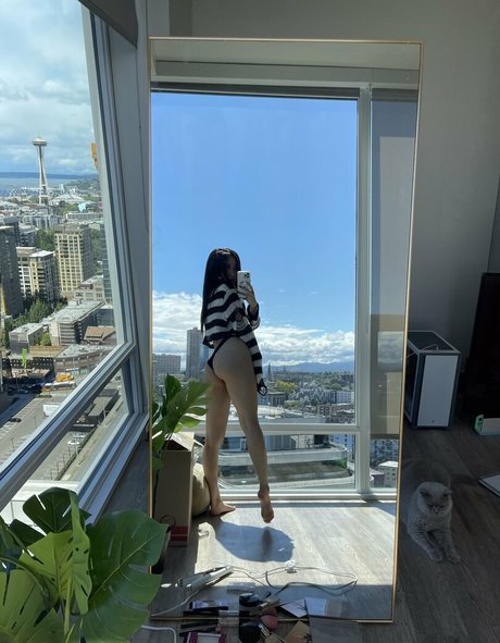 svveetbabyrayy exclusive model pic