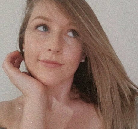 Elizabeth Height sex pornstar galleries