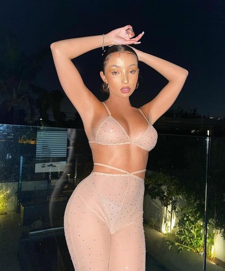 Alessya Farrugia sexy star images