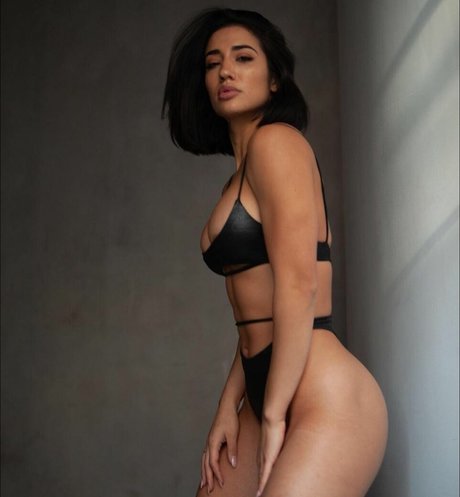 Alicia Arrietta pornographic star gallery