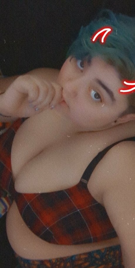 alykrause nice actress galleries