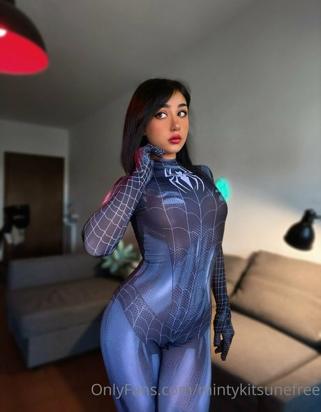 mintykitsunefree perfect model gallery