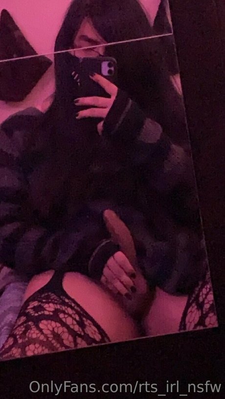 rts irl nsfw star art photo