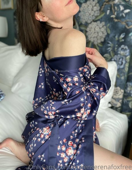 queenserenafoxfree beautiful model photos