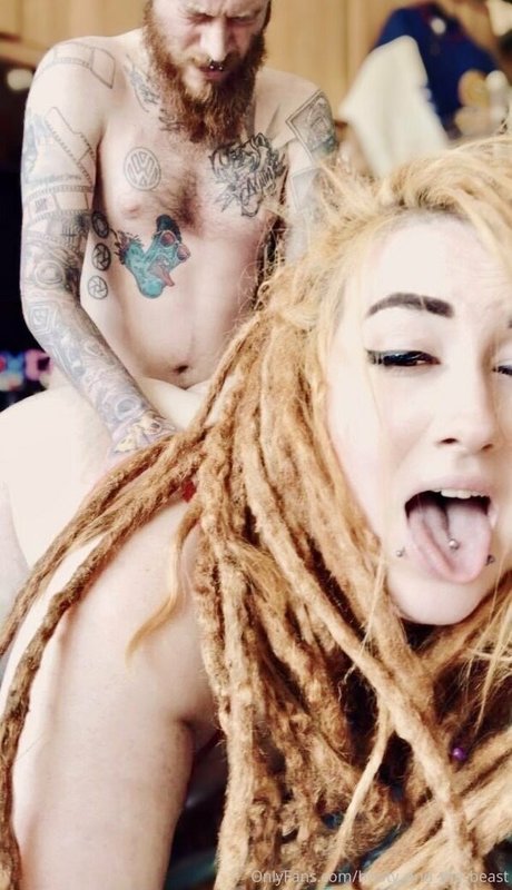 lolly dreadful model beautiful gallery