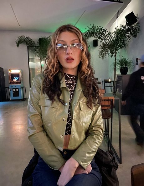 alanamariexo nice model image