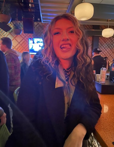 alanamariexo naked actress image