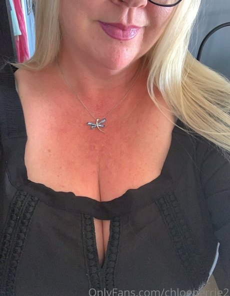 chloeperrie2 sexy star gallery