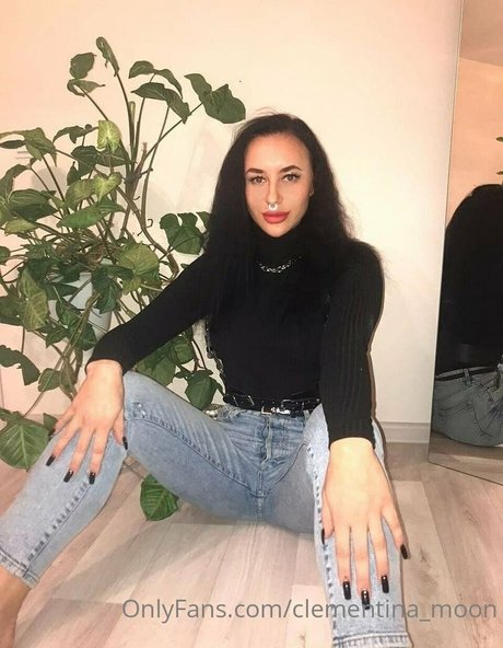 clementina moon hd star picture