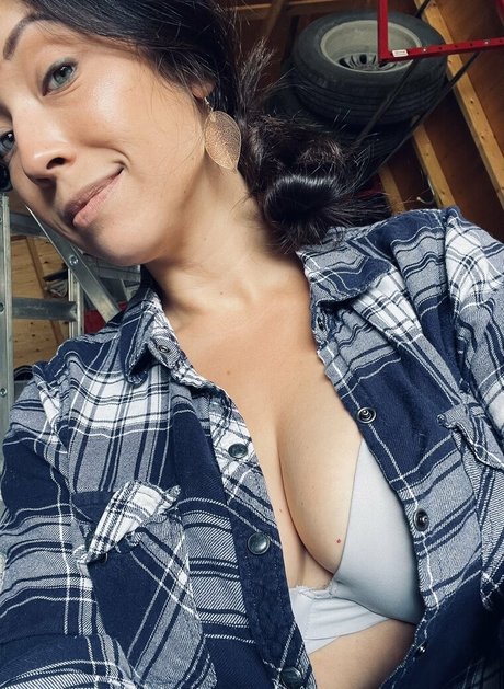 Justanothergirl89 art actress archive