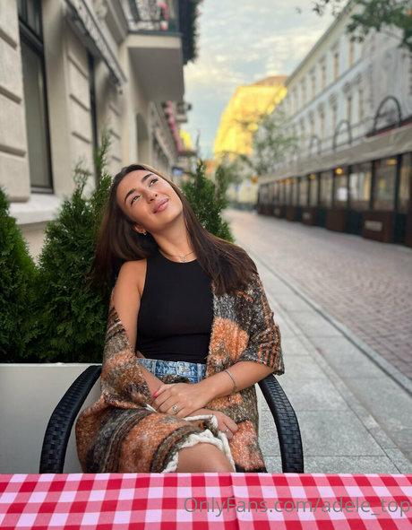 adele top adult star img