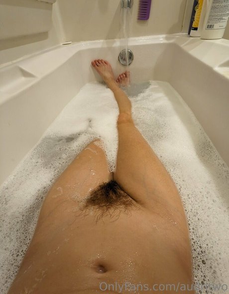 audritwo star pretty image