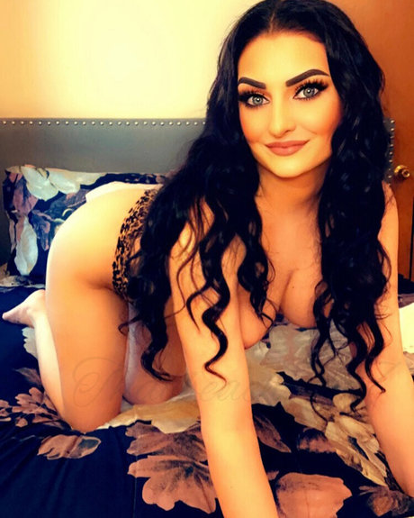 Thatbeach247 exclusive pornstar image