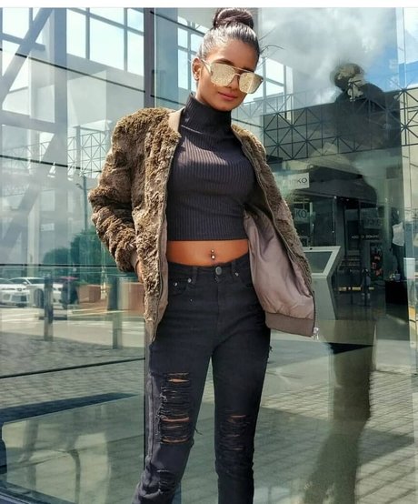 Resha Antony exclusive star photos