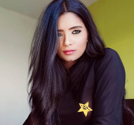 Resha Antony star porn pictures