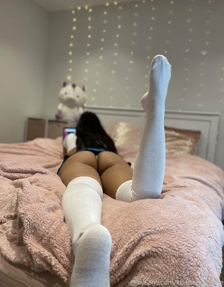 kb thecrazyone pornstar nude img