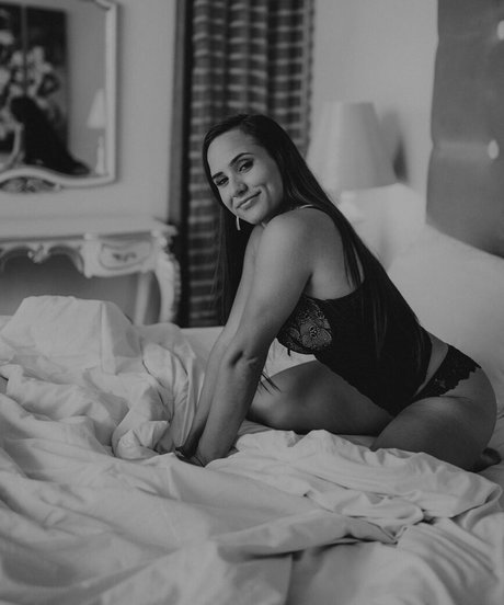 phebalus model xxx archive