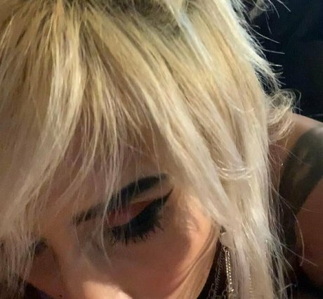 deeppenetrati0n star naked img