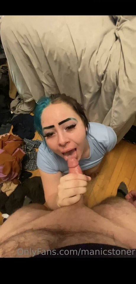 Manic Stoner beautiful pornstar gallery