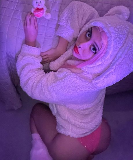 Saikodiary model naked archive