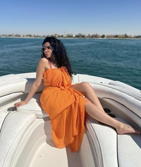 Mirhan Hussein hot star photo