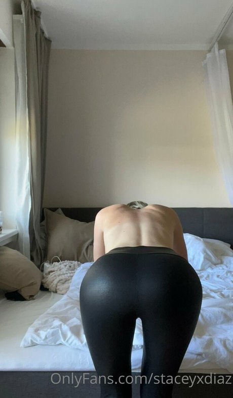 stacyxdiaz exclusive actress images