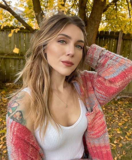 marzz nudes actress pics