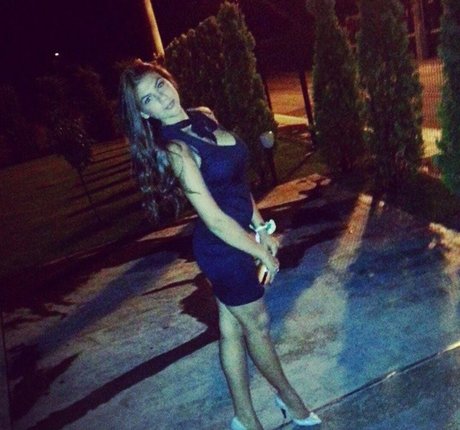 Roberta Ptru pornstar high quality photos