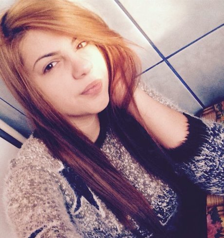 Roberta Ptru naked star pics