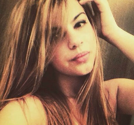 Roberta Ptru star hot picture