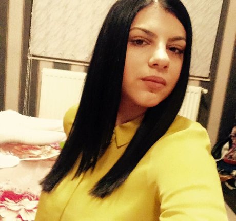 Roberta Ptru star erotic pic