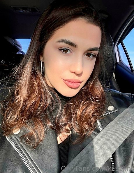 kristy fit pornstar high quality gallery