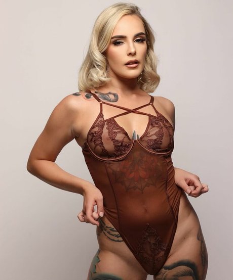 Virginia Suicide star nice img