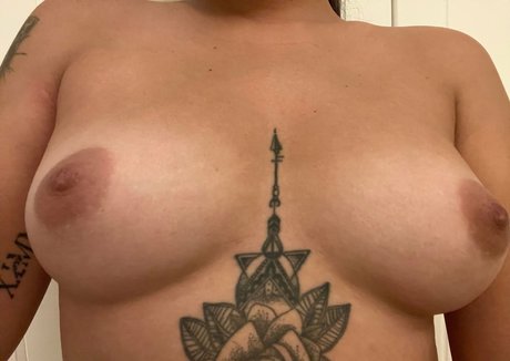 bichota69sexting pornographic actress picture