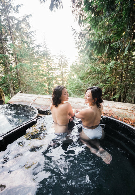 Karen Fukuhara star hd photos