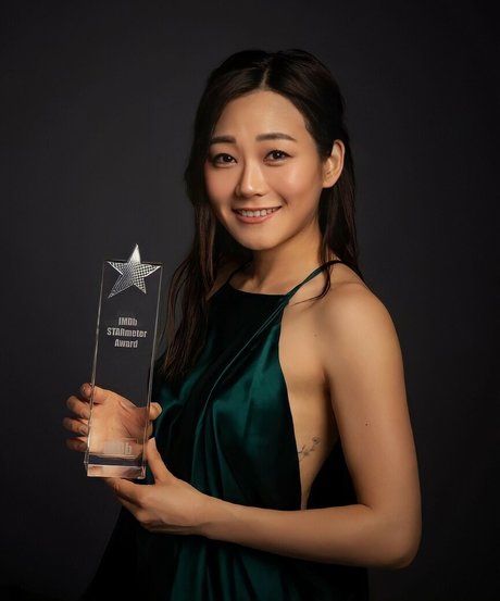 Karen Fukuhara pretty star archive
