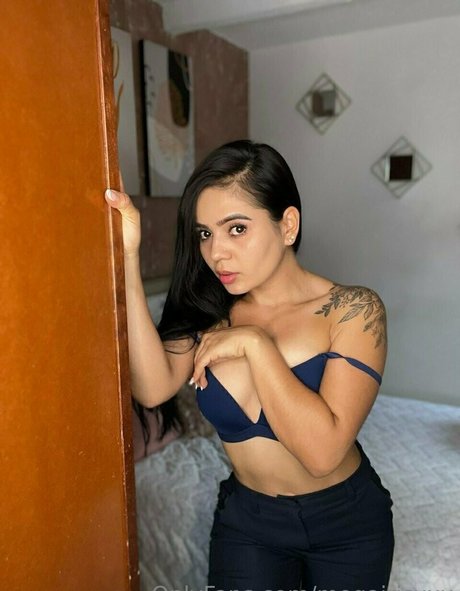 megairisxxx pornstar exclusive photos