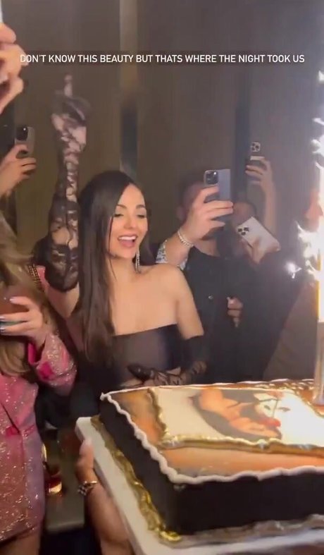 reverse gangbang onlyfans hot naked pictures