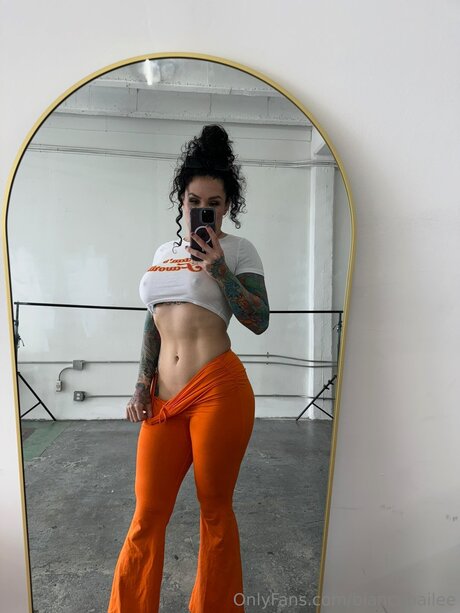 biancabailee star perfect archive