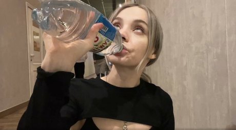 Fasoollka naked model pictures