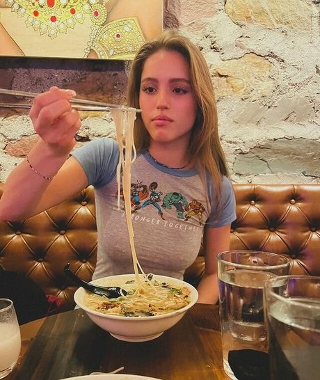 massage therapist onlyfans beautiful photo