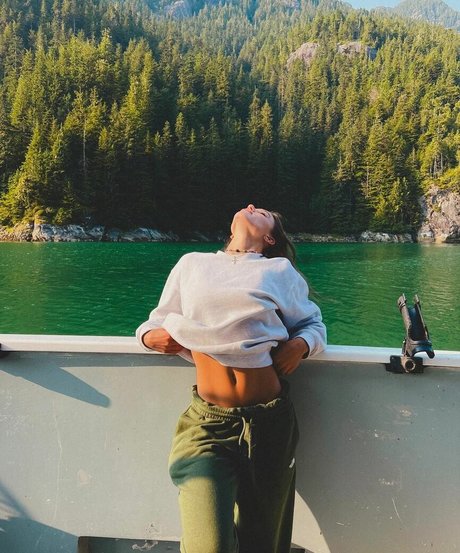 Sylvia Snyders star beautiful gallery