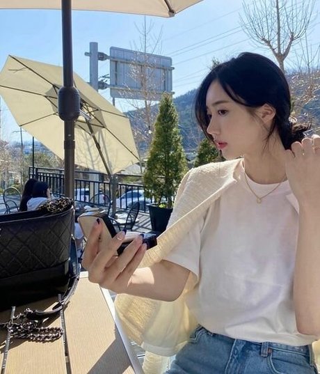 machi0910 model erotic photo