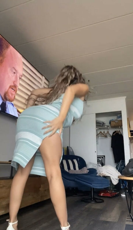 blonde curvy onlyfans free sexy archive