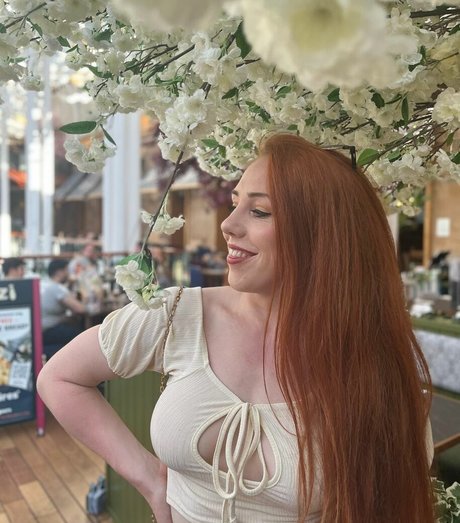 Isla Dawn pornstar nudes pics