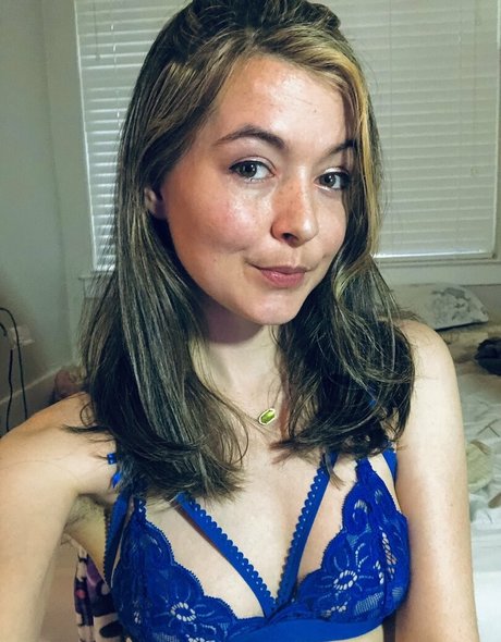 asian young onlyfans hot naked picture