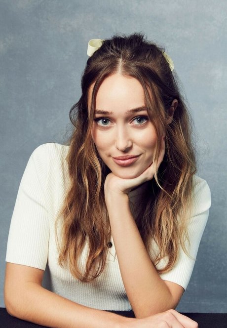 Alycia Debnam Carey free pornstar picture