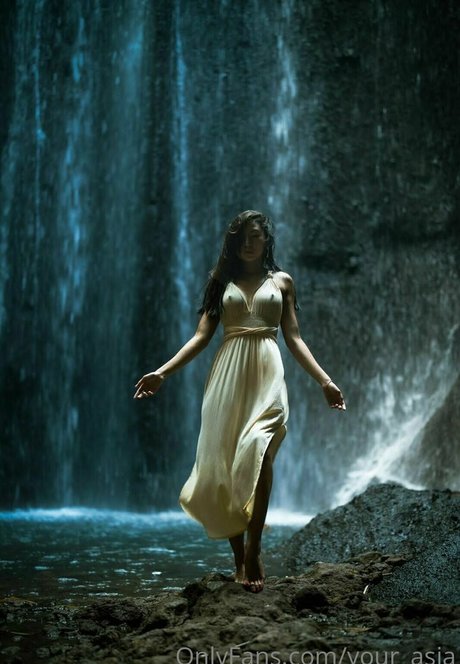 suelina erotic pornstar gallery