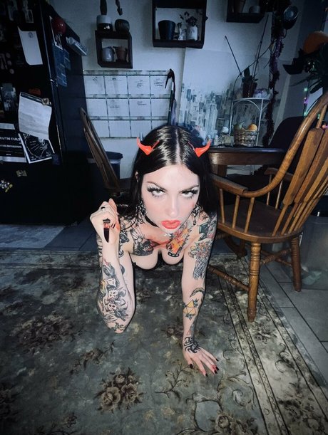 Eggbaaby hot pornstar image