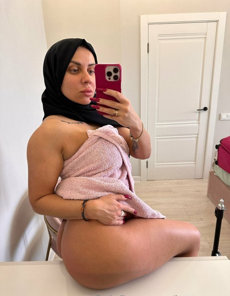 hottnessx sexy pornstar pic